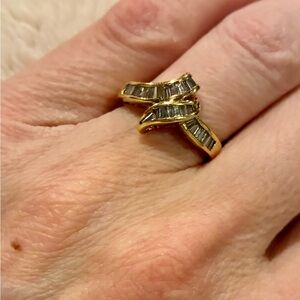 18k 750 Gold Diamond Ring Size 6